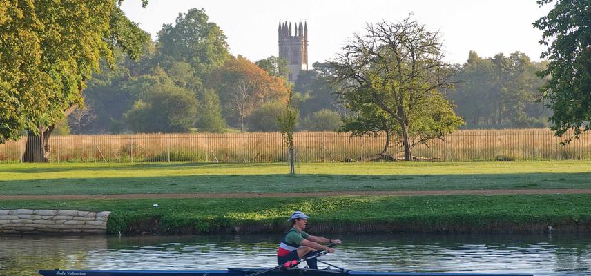 Rowing with a view of Magdalen tower